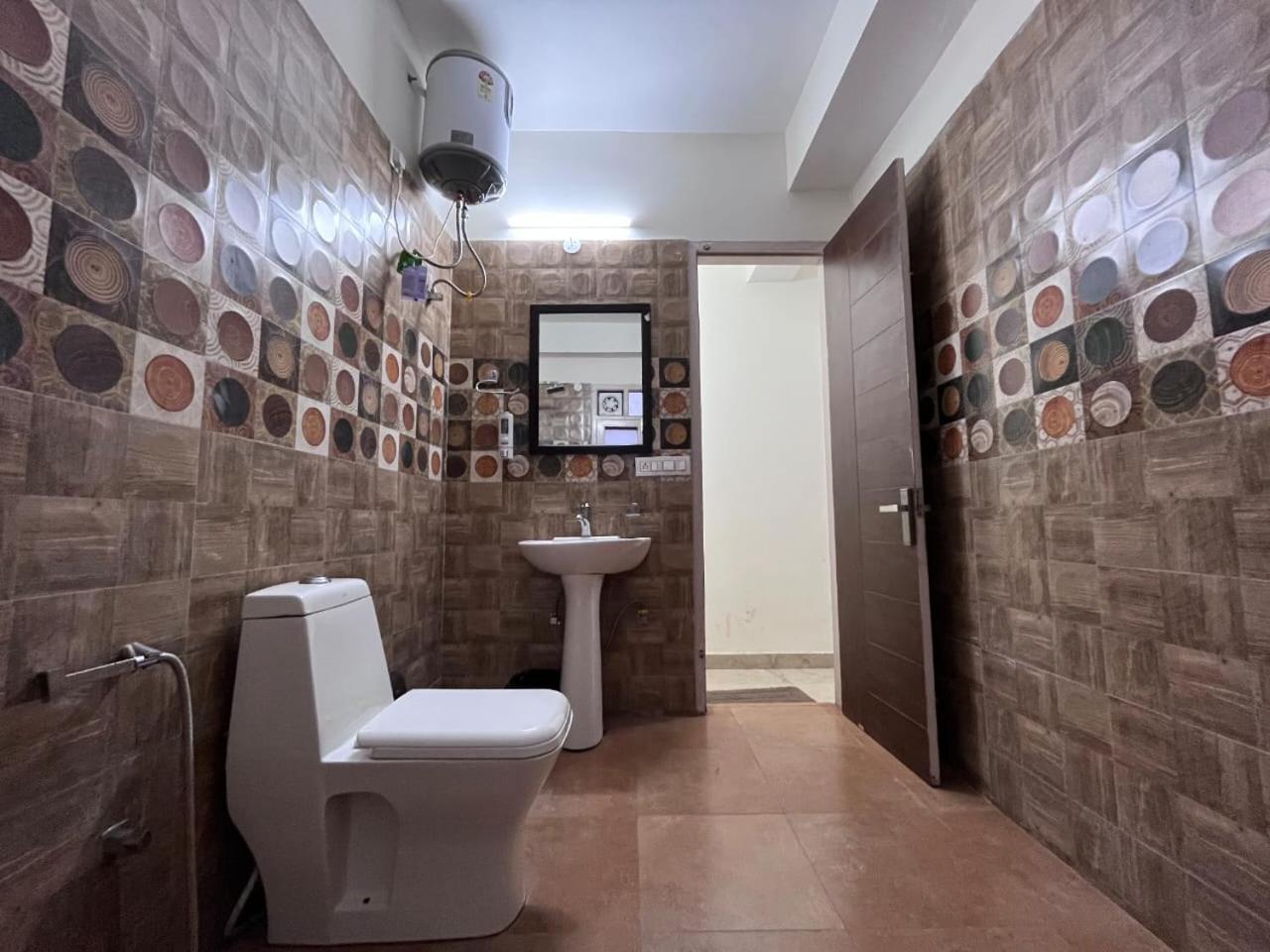 Hotel Tribe View - Away From City Hustle !! Top Rated & Most Awarded Property !! A Peaceful Stay Kasauli Exteriér fotografie